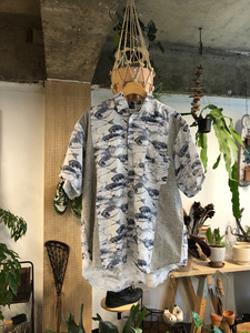 COMME DES GARCONS SHIRTS made in france