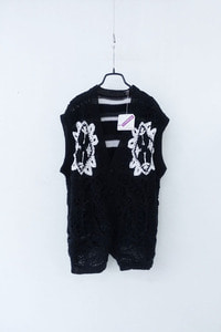 80&#039;s KA DESIGN ROOM - hand knitted vest
