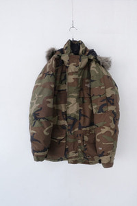 THE NORTH FACE - gore tex down parka