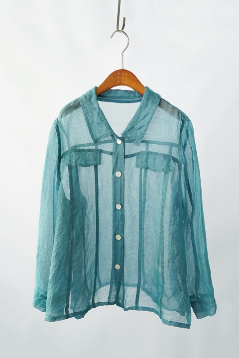 vintage women&#039;s shirts