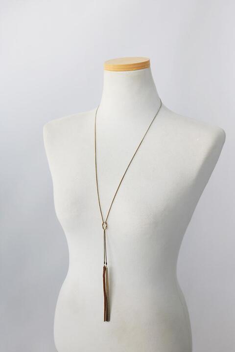 metal &amp; leather necklace