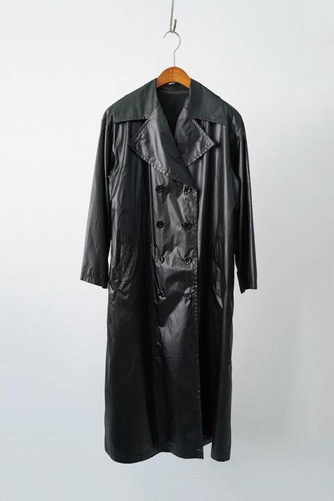 vintage women&#039;s nylon coat