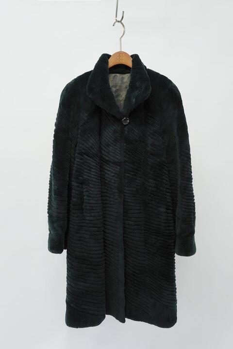 vintage women&#039;s reversible lamb fur coat
