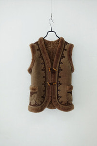 Women&#039;s ethnic mouton vest
