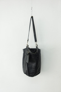 CHEZ TOI - cow leather bag