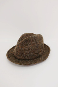 GUERRA 1855 for CA4LA - harris tweed hat
