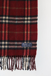 BURBERRYS made in england - pure cashmere muffler