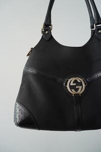 90&#039;s GUCCI made in italy - GG thong bag by Tom ford