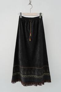 vintage women&#039;s ethnic skirt (23-27)