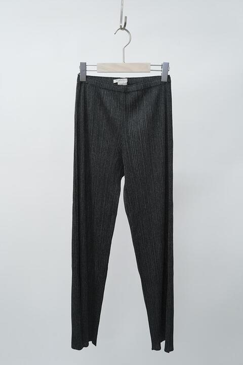 PLEATS PLEASE by ISSEY MIYAKE (25-30)