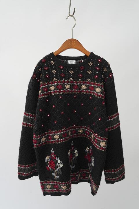 LAURA ASHLEY - pure wool sweater
