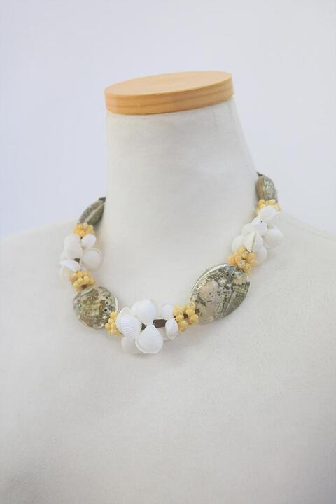 natural shell necklace