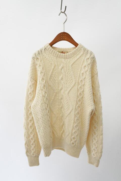 BRACUTA - men&#039;s pure wool aran sweater