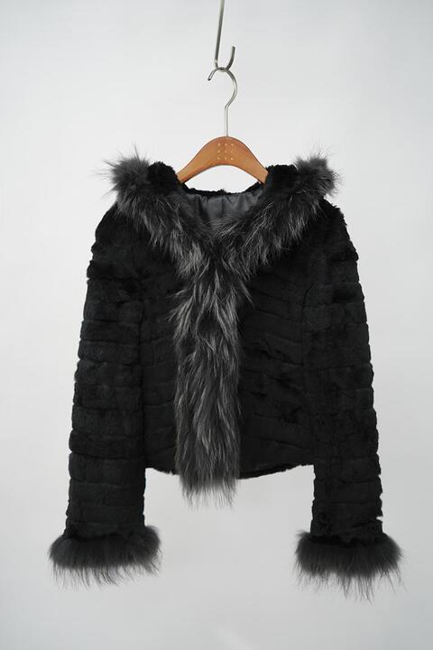 women&#039;s fur jacket