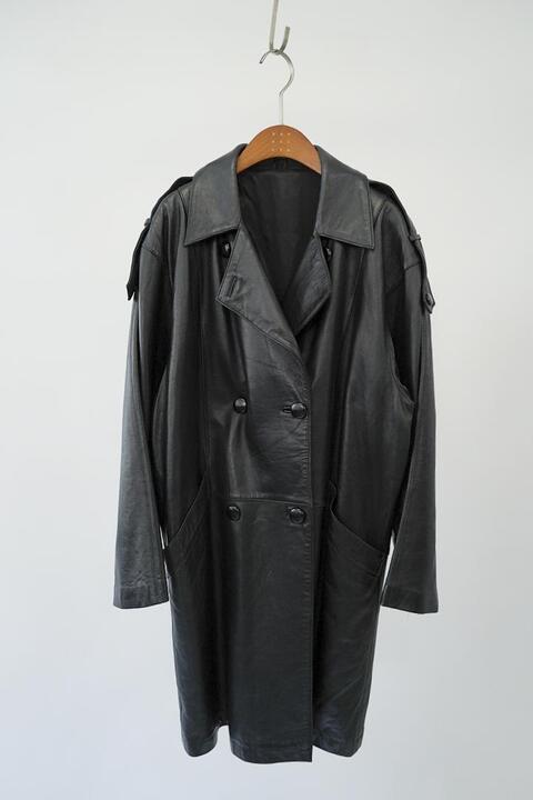 vintage women&#039;s lambs nappa leather coat