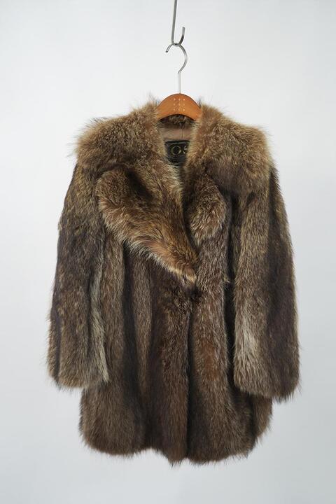 OS - fox fur coat