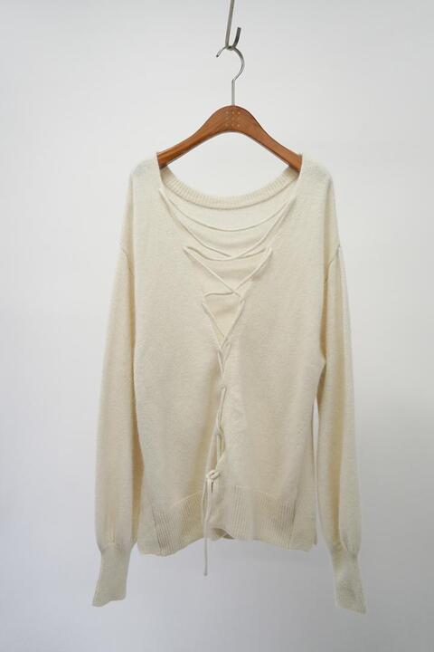 CHICO - fox wool blended knit top