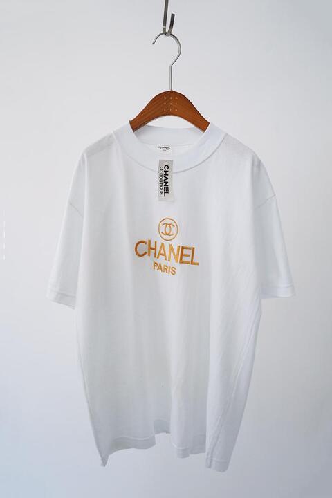 CHANEL BOUTIQUE - bootleg t shirts