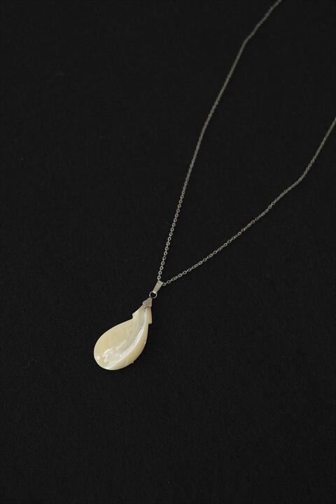 vintage silver &amp; shell necklace